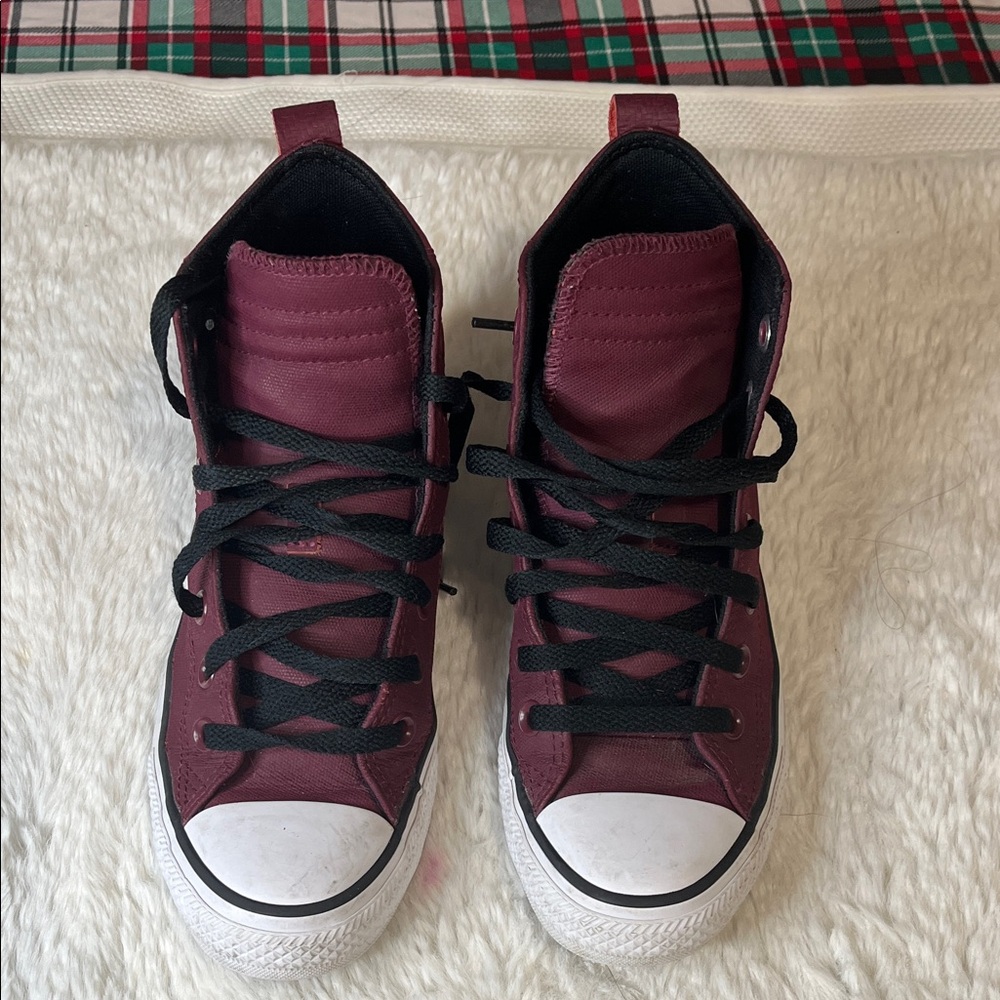 Converse Kids High-Top Sneakers - Burgundy and Black